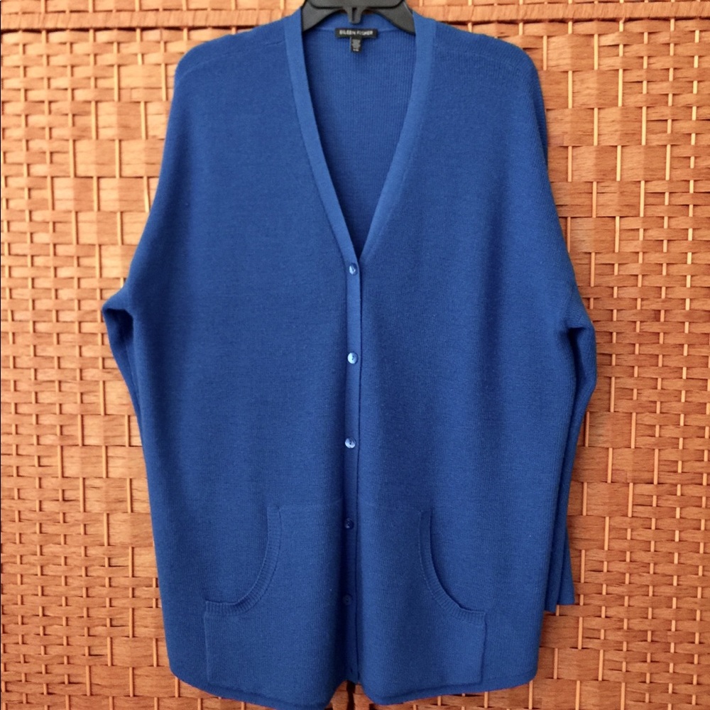 Eileen Fisher 𝐷𝑟𝑜𝑝 𝑆𝘩𝑜𝑢𝑙𝑑𝑒𝑟 Rib Cardigan - Picture 2 of 9